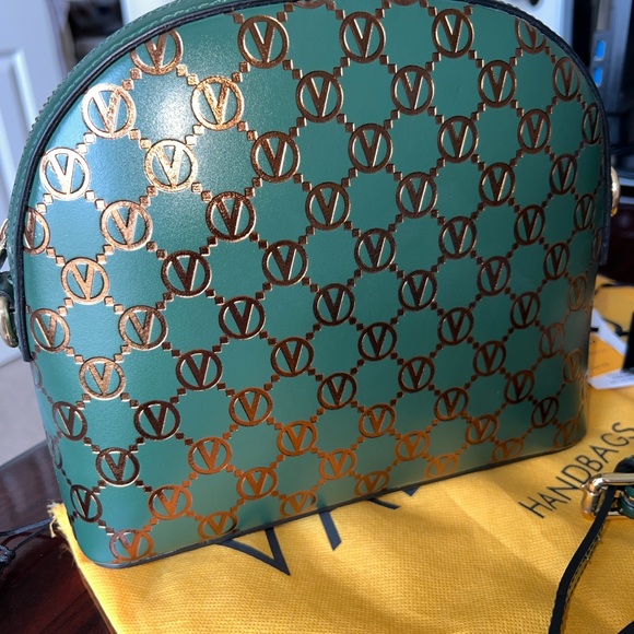 VALENTINO by Mario Valentino Diana Monogram Leather Crossbody Bag in Green - NWT - Picture 7 of 10